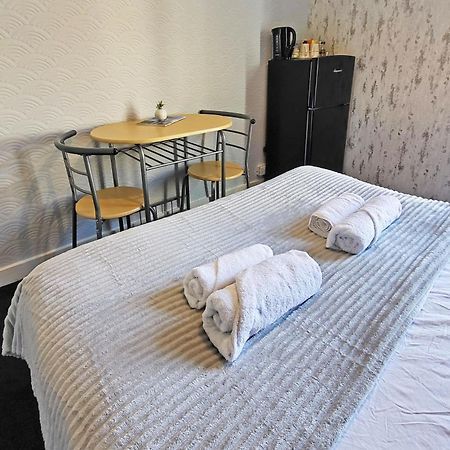 Spacious Room لندن المظهر الخارجي الصورة
